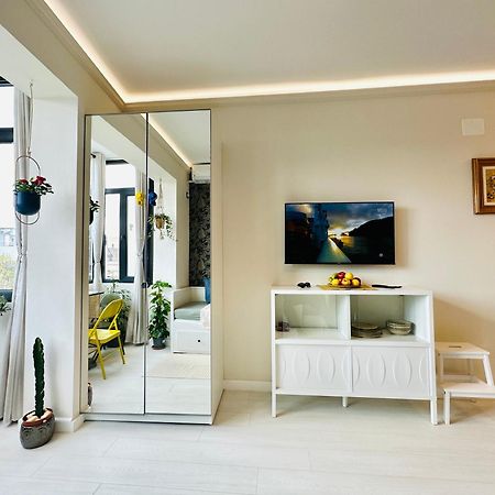Harmony Studio - Elegant Escape Near Ateneu Бухарест Экстерьер фото